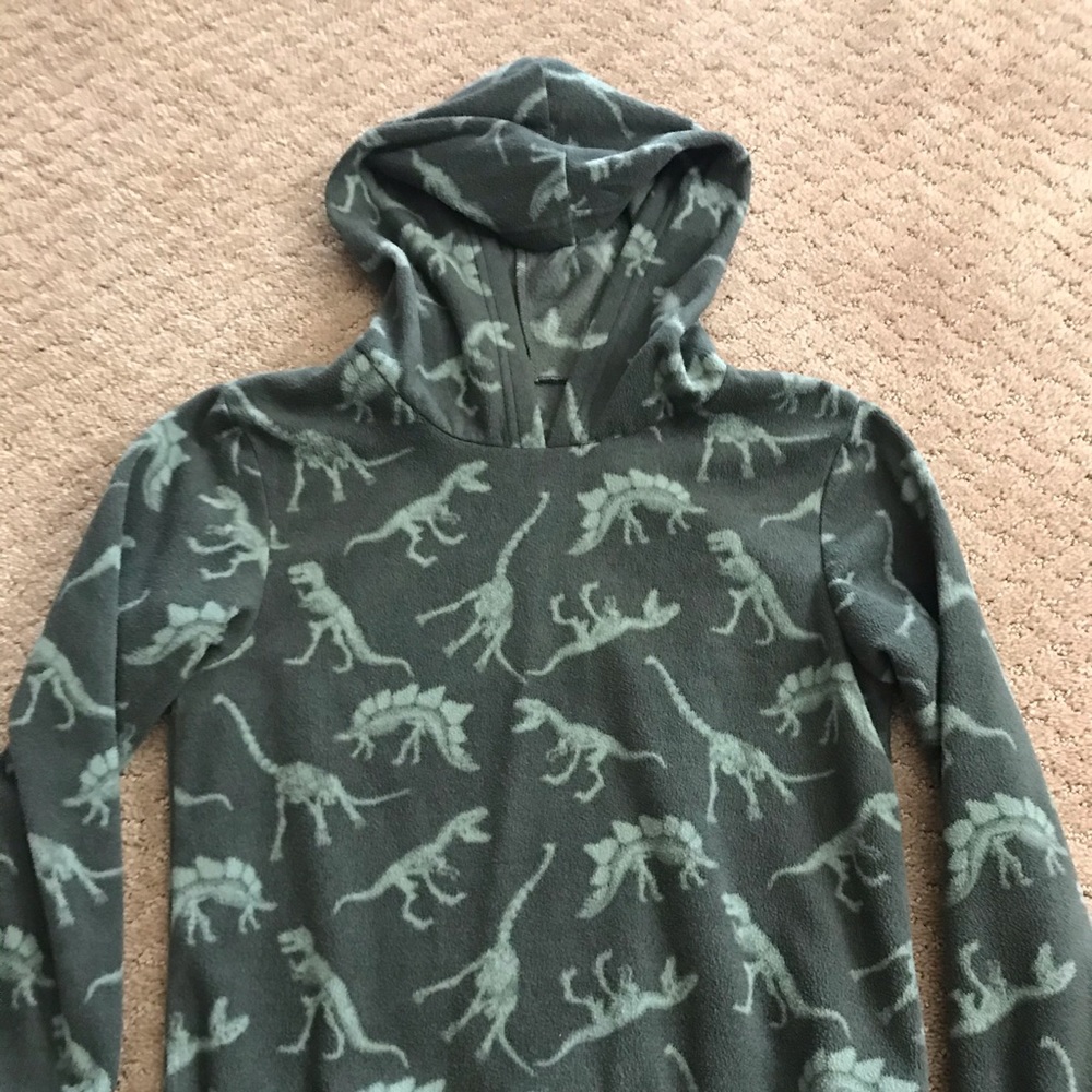 Sweater with hood for boys (size 5-6)